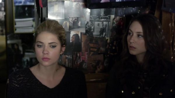 PLL_S04E01_720p_JACK_Up_DownloadSeriesHere_0530.jpg