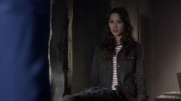 PLL_S04E01_720p_JACK_Up_DownloadSeriesHere_0874.jpg