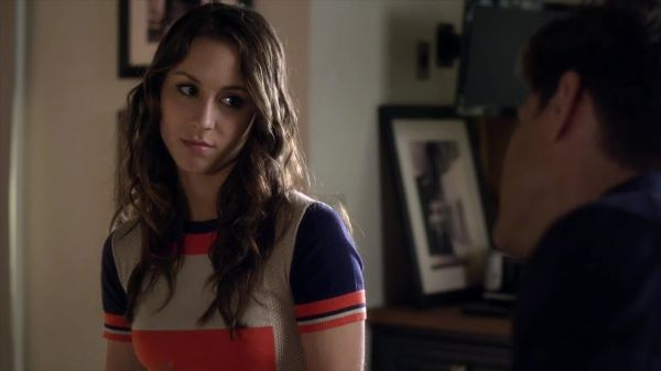 PLL_S04E01_720p_JACK_Up_DownloadSeriesHere_1221.jpg