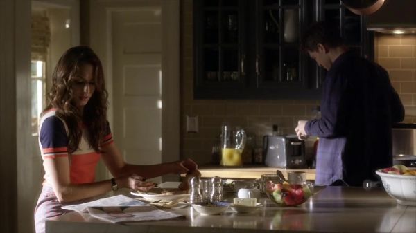 PLL_S04E01_720p_JACK_Up_DownloadSeriesHere_1249.jpg
