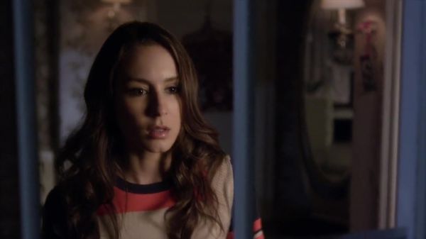 PLL_S04E01_720p_JACK_Up_DownloadSeriesHere_1942.jpg