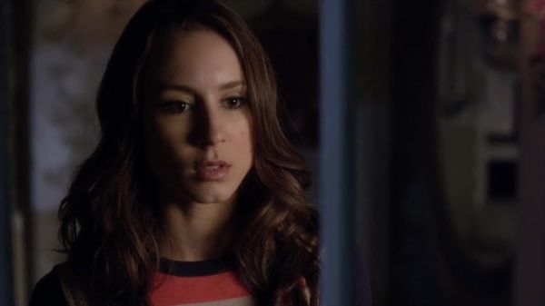 PLL_S04E01_720p_JACK_Up_DownloadSeriesHere_1945.jpg