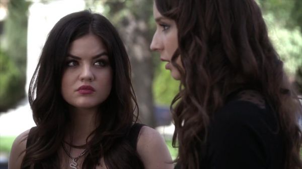 PLL_S04E01_720p_JACK_Up_DownloadSeriesHere_2064.jpg
