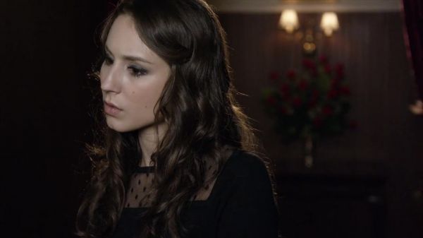 PLL_S04E01_720p_JACK_Up_DownloadSeriesHere_2114.jpg