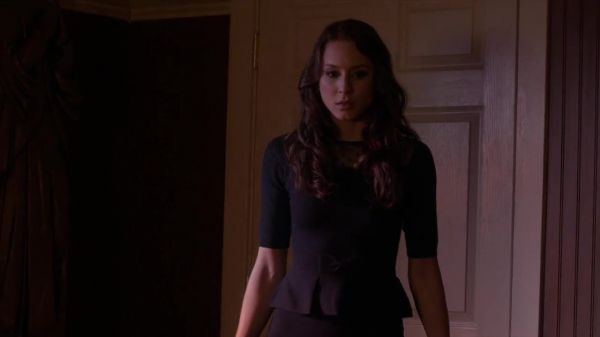 PLL_S04E01_720p_JACK_Up_DownloadSeriesHere_2146.jpg