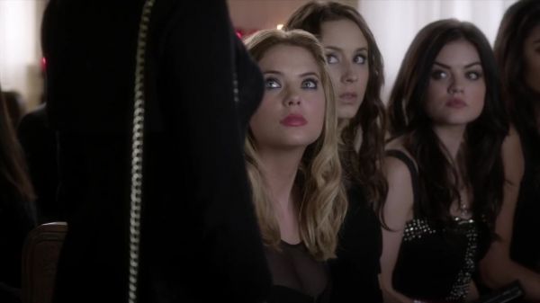 PLL_S04E01_720p_JACK_Up_DownloadSeriesHere_2276.jpg