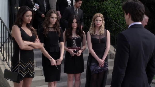 PLL_S04E01_720p_JACK_Up_DownloadSeriesHere_2496.jpg