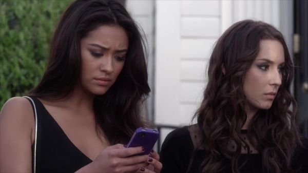 PLL_S04E01_720p_JACK_Up_DownloadSeriesHere_2528.jpg