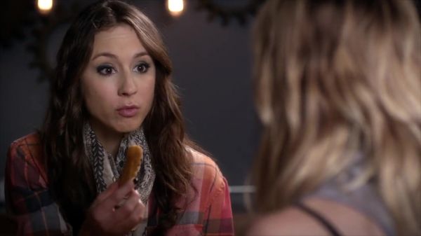 PLL_S04E02_720p_JACK_Up_DownloadSeriesHere_0133.jpg