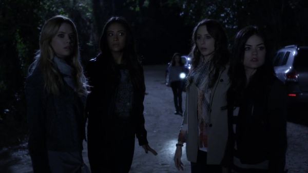 PLL_S04E02_720p_JACK_Up_DownloadSeriesHere_0192.jpg