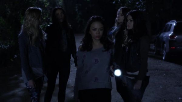 PLL_S04E02_720p_JACK_Up_DownloadSeriesHere_0200.jpg