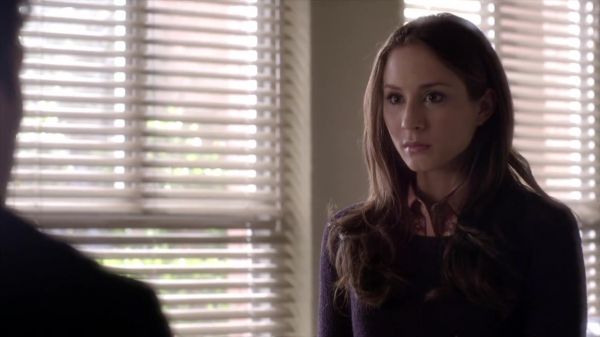 PLL_S04E02_720p_JACK_Up_DownloadSeriesHere_0809.jpg