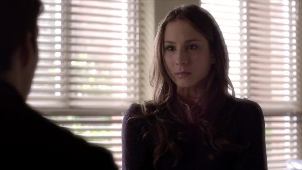 PLL_S04E02_720p_JACK_Up_DownloadSeriesHere_0825.jpg