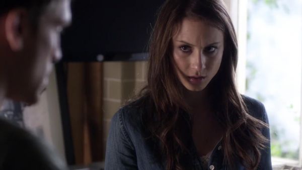 PLL_S04E02_720p_JACK_Up_DownloadSeriesHere_1738.jpg