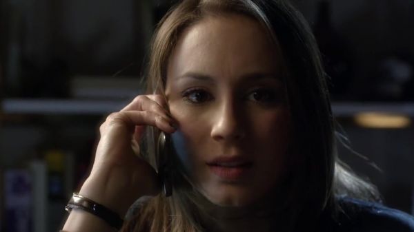 PLL_S04E02_720p_JACK_Up_DownloadSeriesHere_2294.jpg