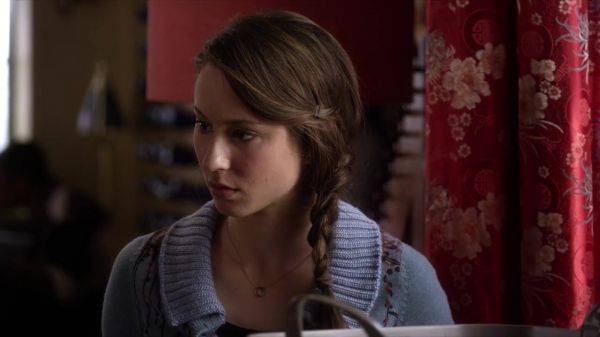 PLL_S04E03_720p_JACK_Up_DownloadSeriesHere_0236.jpg