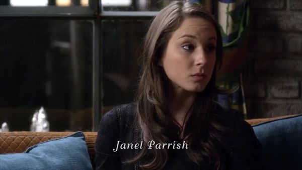 PLL_S04E04_720p_JACK_Up_DownloadSeriesHere_0315.jpg