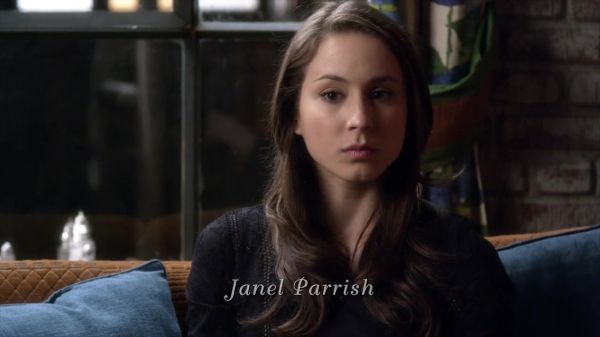 PLL_S04E04_720p_JACK_Up_DownloadSeriesHere_0317.jpg