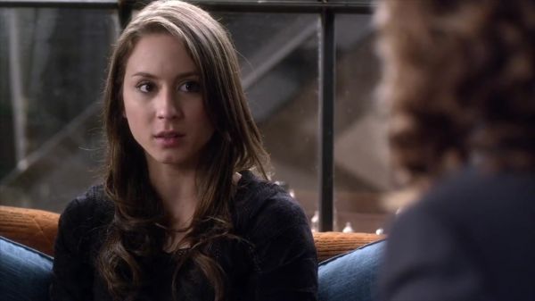 PLL_S04E04_720p_JACK_Up_DownloadSeriesHere_0363.jpg