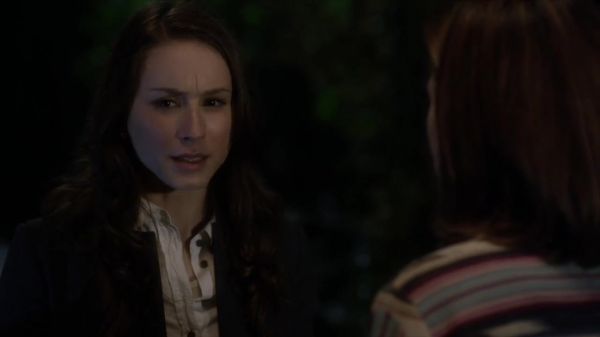 PLL_S04E04_720p_JACK_Up_DownloadSeriesHere_2230.jpg