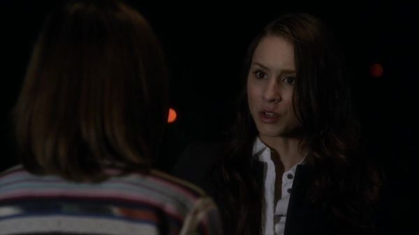 PLL_S04E04_720p_JACK_Up_DownloadSeriesHere_2288.jpg