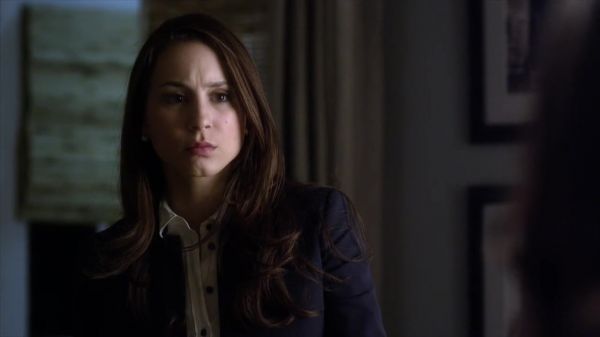 PLL_S04E04_720p_JACK_Up_DownloadSeriesHere_2532.jpg