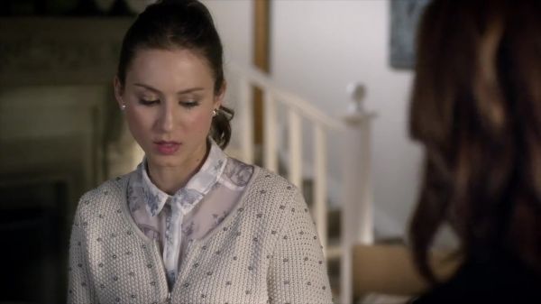 PLL_S04E05_720p_JACK_Up_DownloadSeriesHere_0187.jpg
