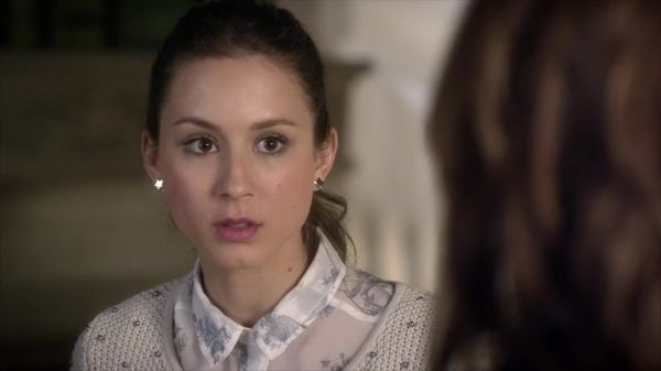 PLL_S04E05_720p_JACK_Up_DownloadSeriesHere_0235.jpg