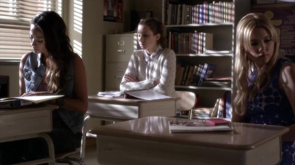 PLL_S04E05_720p_JACK_Up_DownloadSeriesHere_0353.jpg
