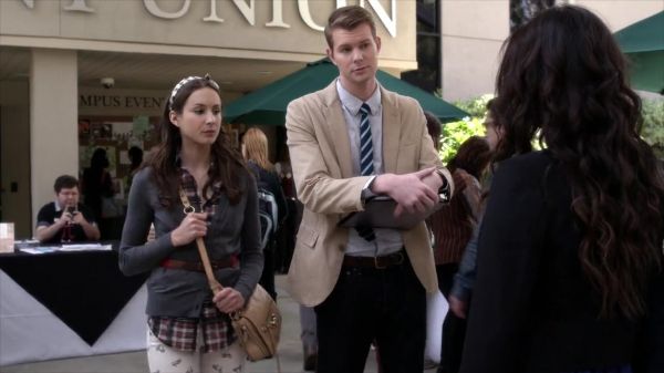 PLL_S04E05_720p_JACK_Up_DownloadSeriesHere_1315.jpg