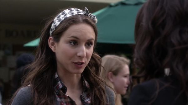 PLL_S04E05_720p_JACK_Up_DownloadSeriesHere_1326.jpg