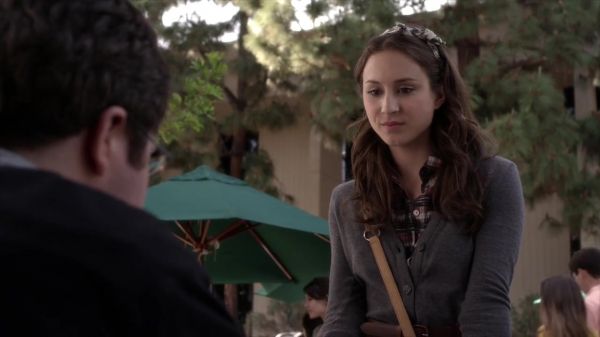 PLL_S04E05_720p_JACK_Up_DownloadSeriesHere_1499.jpg