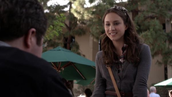 PLL_S04E05_720p_JACK_Up_DownloadSeriesHere_1501.jpg
