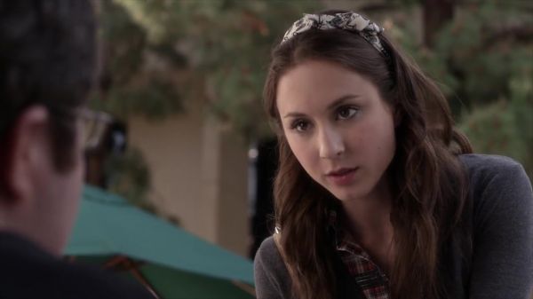 PLL_S04E05_720p_JACK_Up_DownloadSeriesHere_1540.jpg