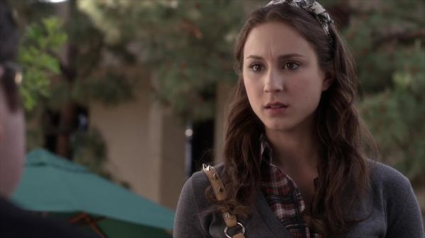 PLL_S04E05_720p_JACK_Up_DownloadSeriesHere_1554.jpg