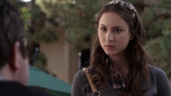 PLL_S04E05_720p_JACK_Up_DownloadSeriesHere_1558.jpg