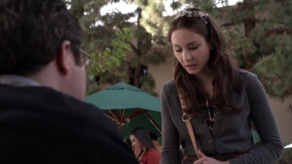 PLL_S04E05_720p_JACK_Up_DownloadSeriesHere_1570.jpg
