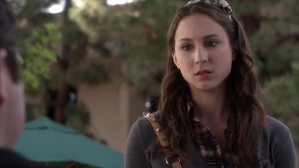 PLL_S04E05_720p_JACK_Up_DownloadSeriesHere_1575.jpg