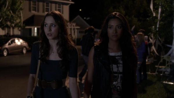 PLL_S04E05_720p_JACK_Up_DownloadSeriesHere_1679.jpg