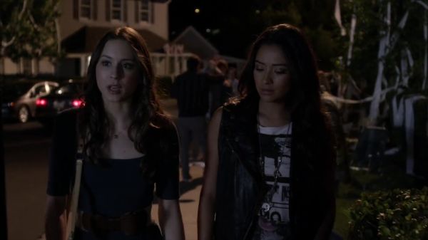 PLL_S04E05_720p_JACK_Up_DownloadSeriesHere_1682.jpg