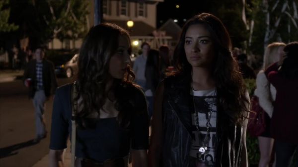PLL_S04E05_720p_JACK_Up_DownloadSeriesHere_1692.jpg
