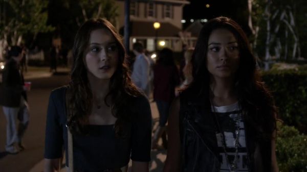 PLL_S04E05_720p_JACK_Up_DownloadSeriesHere_1697.jpg