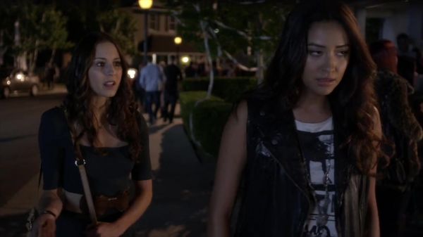 PLL_S04E05_720p_JACK_Up_DownloadSeriesHere_1739.jpg