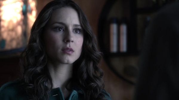 PLL_S04E06_720p_JACK_Up_DownloadSeriesHere_1867.jpg