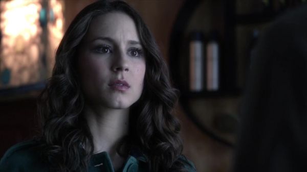 PLL_S04E06_720p_JACK_Up_DownloadSeriesHere_1870.jpg
