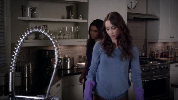 PLL_S04E07_720p_JACK_Up_DownloadSeriesHere_0096.jpg