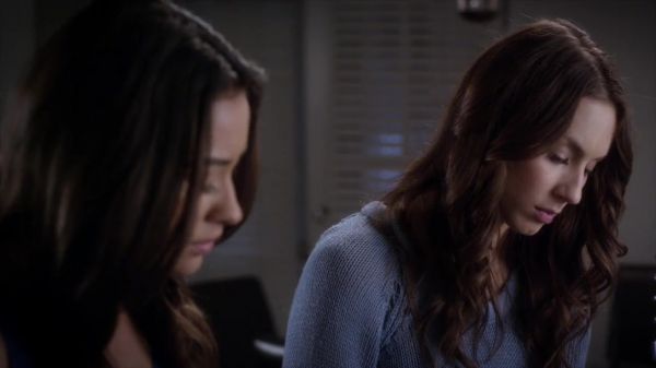 PLL_S04E07_720p_JACK_Up_DownloadSeriesHere_0104.jpg