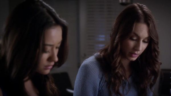 PLL_S04E07_720p_JACK_Up_DownloadSeriesHere_0105.jpg