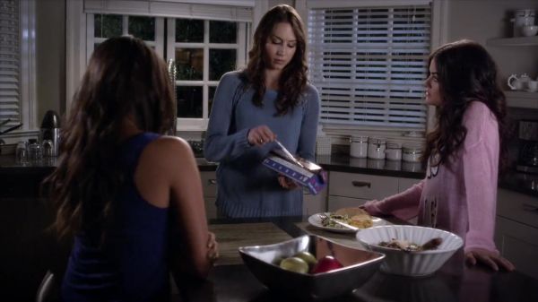 PLL_S04E07_720p_JACK_Up_DownloadSeriesHere_0145.jpg