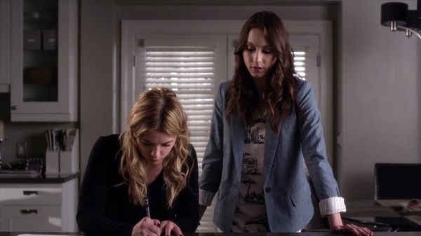 PLL_S04E07_720p_JACK_Up_DownloadSeriesHere_1107.jpg
